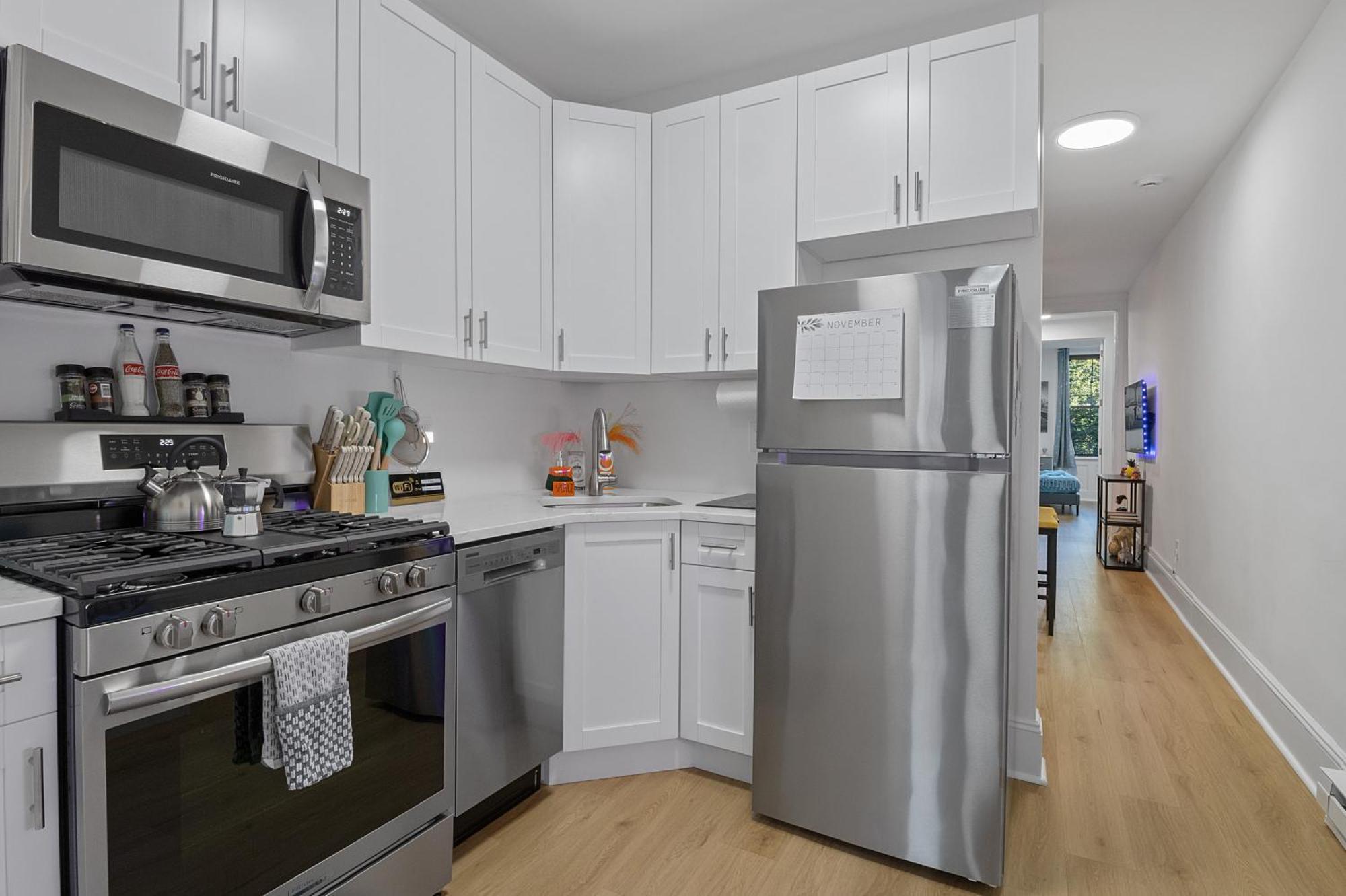 Funky & Colorful Urban Getaway, 20 Minutes To Nyc Apartment Hoboken Exterior photo